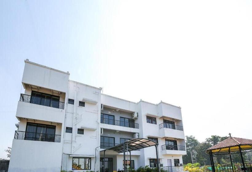 호텔 Oyo 70540  Greenacre