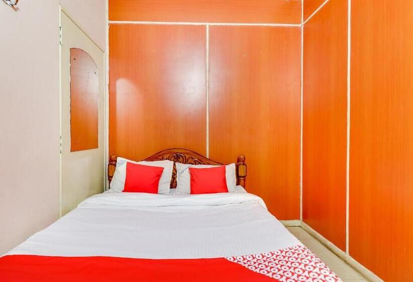 酒店 Oyo 70557 Royal Pride