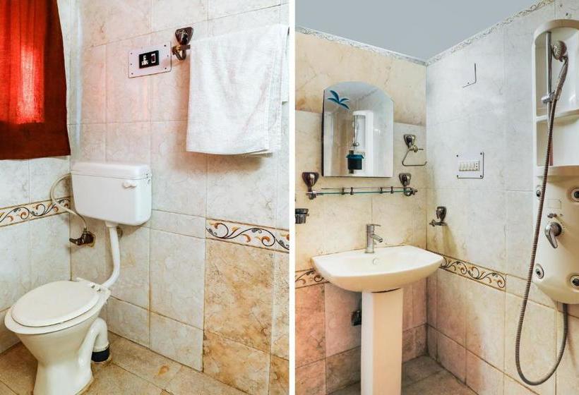 فندق Oyo 70684 Gulmarg Inn