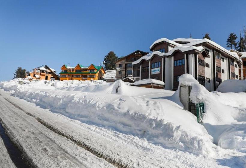 فندق Oyo 70684 Gulmarg Inn