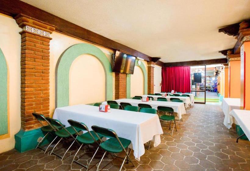 هتل Maria Teresa Inn