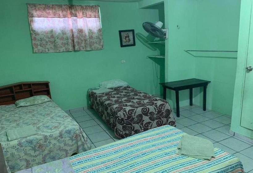 בית מלון כפרי Posada Fer