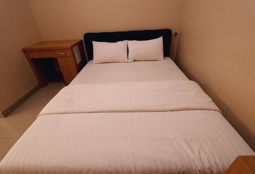 호텔 Shofy Guest House Syariah 33 Subang