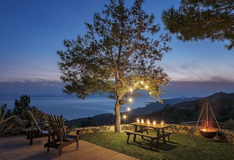 בית מלון כפרי Simurg Inn