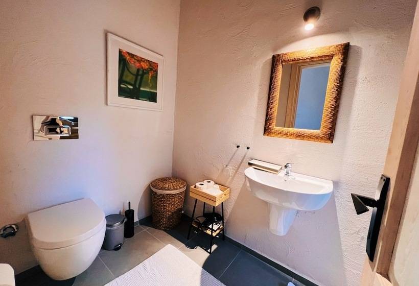 בית מלון כפרי Simurg Inn