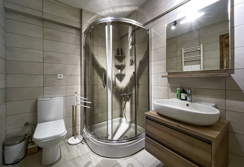 בית מלון כפרי Simurg Inn