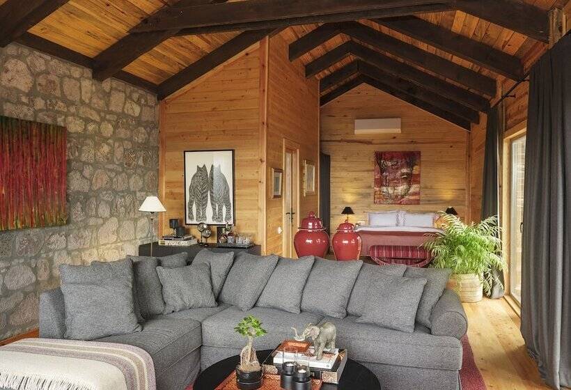 בית מלון כפרי Simurg Inn