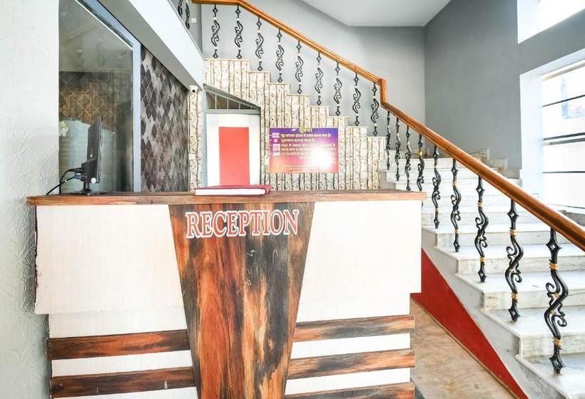 فندق Spot On 44822 Landmark 4