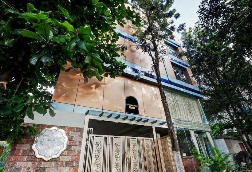 酒店 Townhouse Oak Dreamland Suites