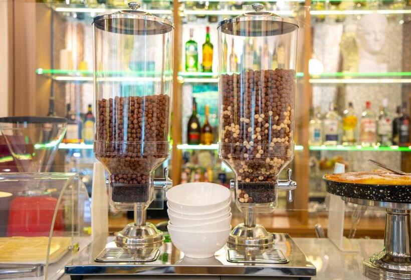 Newport Hotel Kutaisi