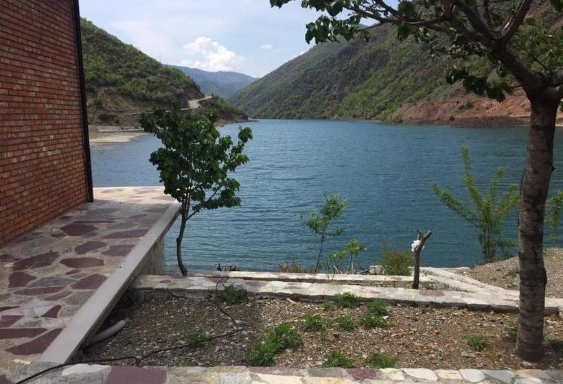 膳宿费 Borealis Guest House