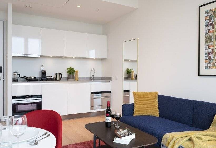Premier Suites Amsterdam