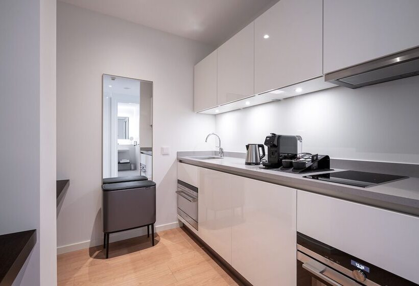 Premier Suites Amsterdam