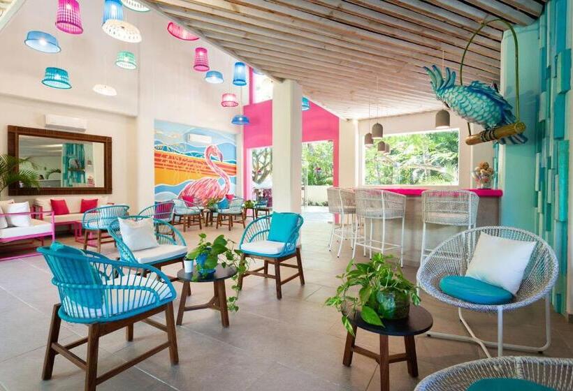 リゾートホテル Azulpitaya Beach Front Hotel In Sayulita