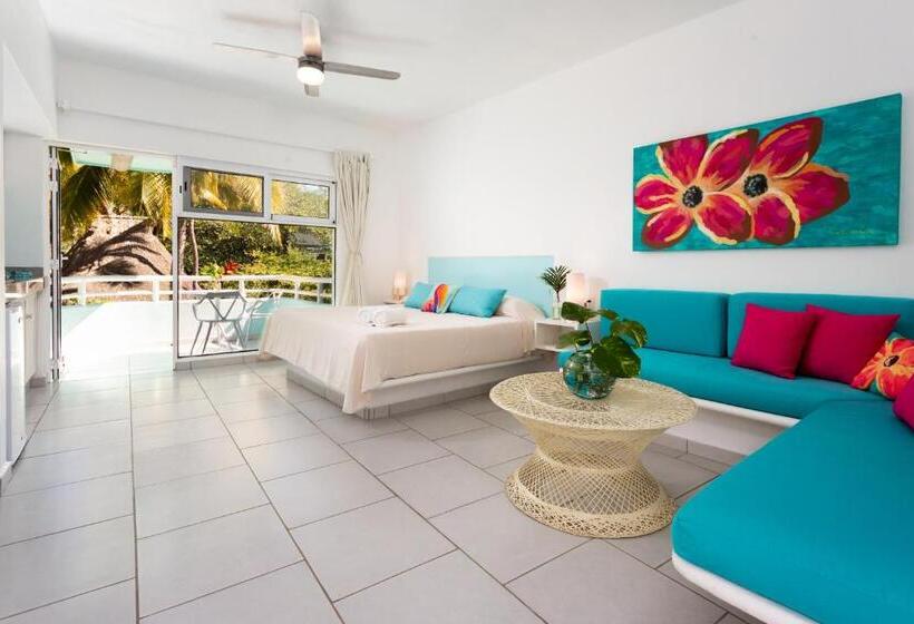 リゾートホテル Azulpitaya Beach Front Hotel In Sayulita