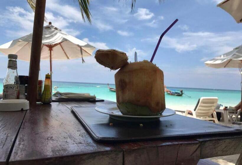 אתר נופש Daya Hill Seaview