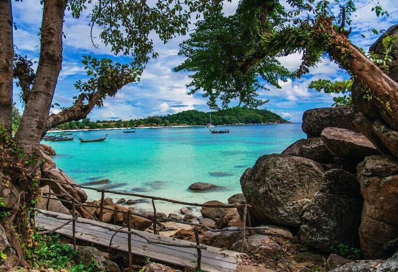 استراحتگاه Daya Hill Seaview
