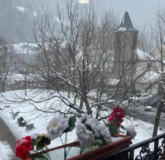 Apartahotel Canfranc