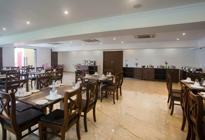 酒店 Diwatel Grande Resort