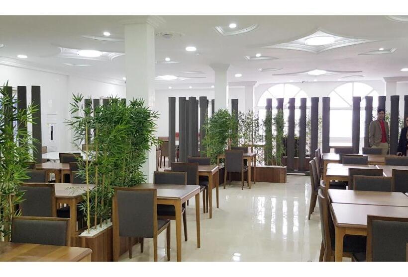 Отель Free Zone