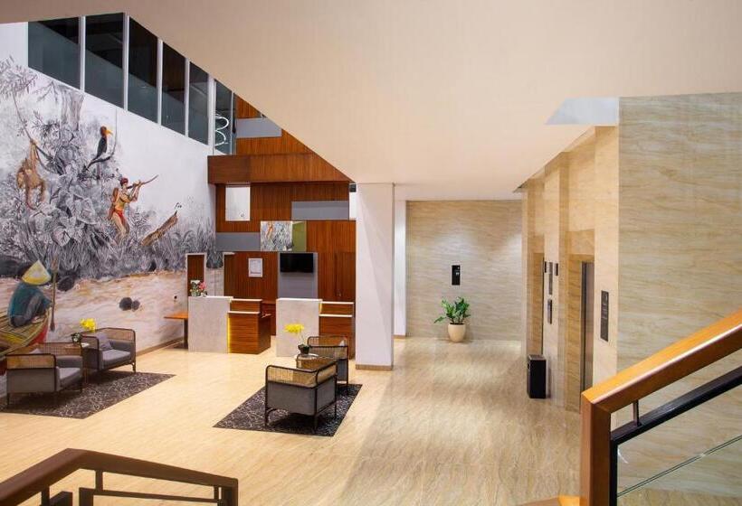 هتل Grand Zuri Ketapang