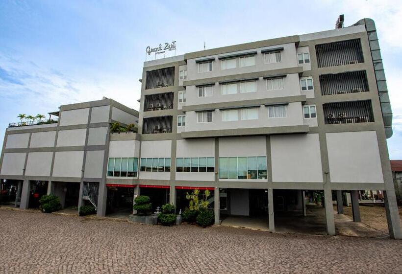 هتل Grand Zuri Ketapang