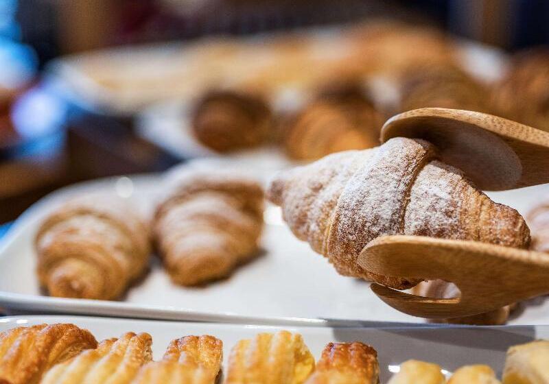 Отель Ibis Chia