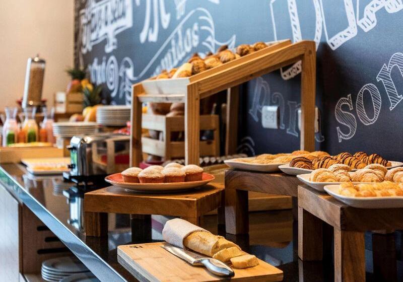 Отель Ibis Chia