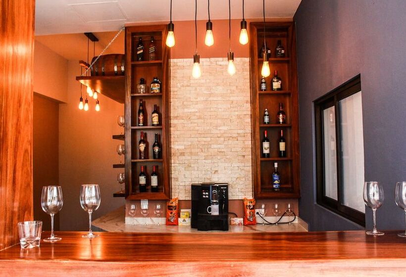 هتل Los Frailes, Valladolid, Yucatán