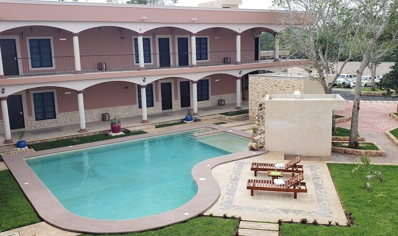 هتل Los Frailes, Valladolid, Yucatán