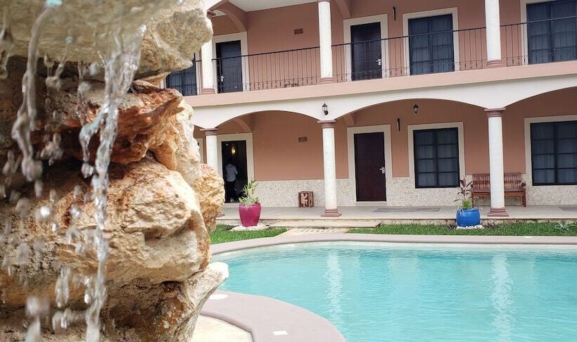 هتل Los Frailes, Valladolid, Yucatán