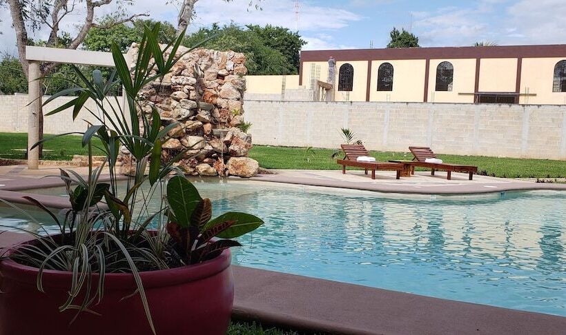 هتل Los Frailes, Valladolid, Yucatán