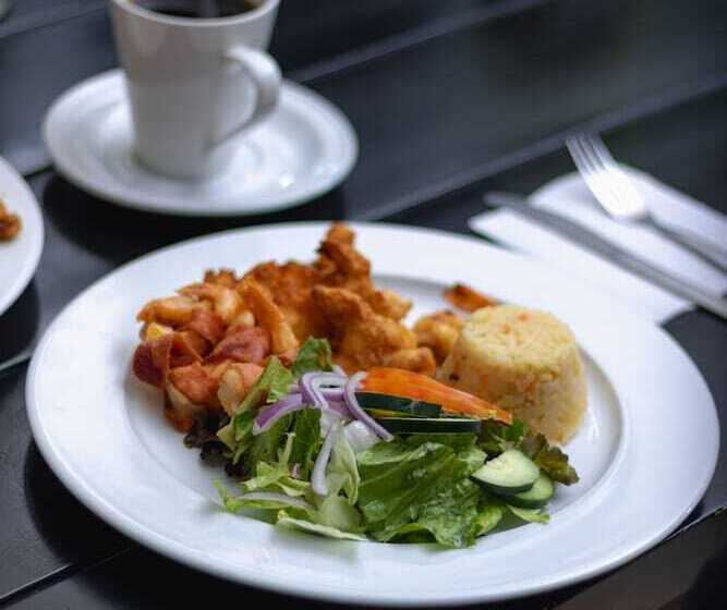 Отель Maioris El Diez Culiacan