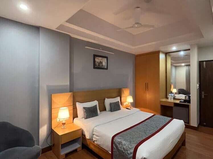 בית מלון כפרי Sarvin