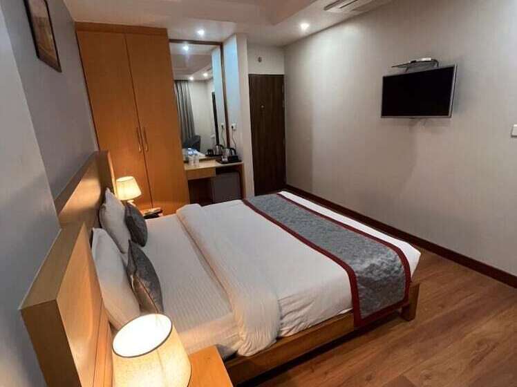 בית מלון כפרי Sarvin