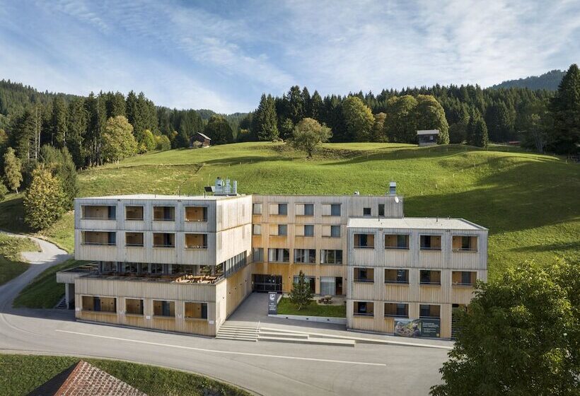 Jufa Hotel Laterns   Klangholzhus