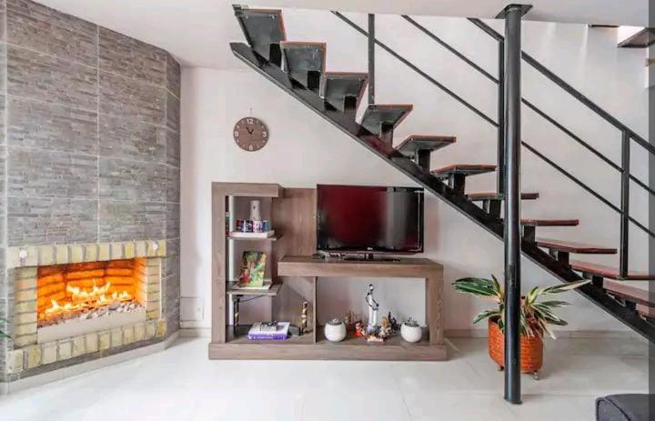 펜션 Alojamiento Cómo En Casa Cerca Al Aeropuerto!!