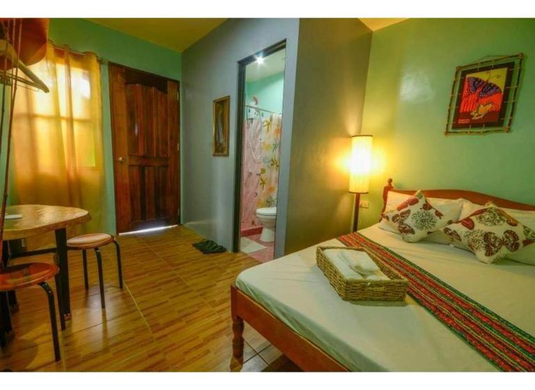 پانسیون Constantino Guest House