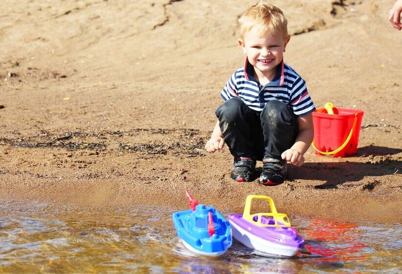 Отель Evedals Camping Växjö