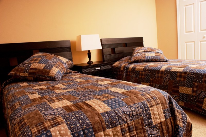 Townhome With Community Pool & Tennis  3 Br Townhouse