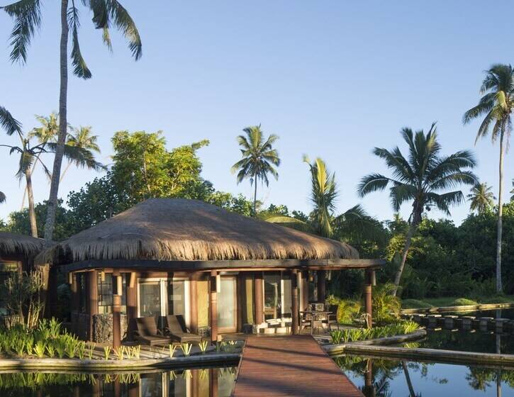 Coconuts Beach Club Resort And Spa