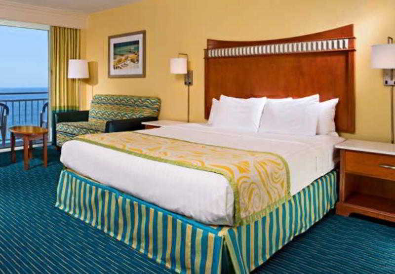 Fairfield Inn & Suites By Marriott Virginia Beach Oceanfront