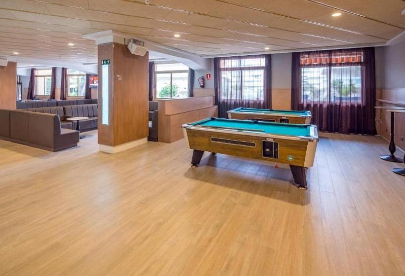 Golden Avenida Family Suites 4