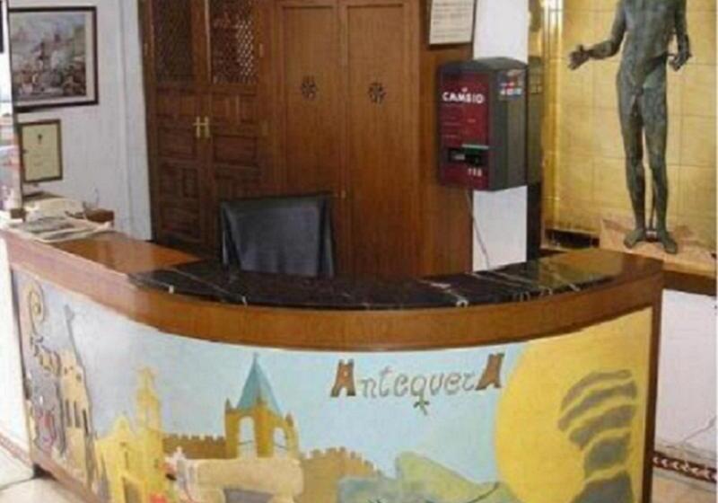 Hostal Colon Antequera