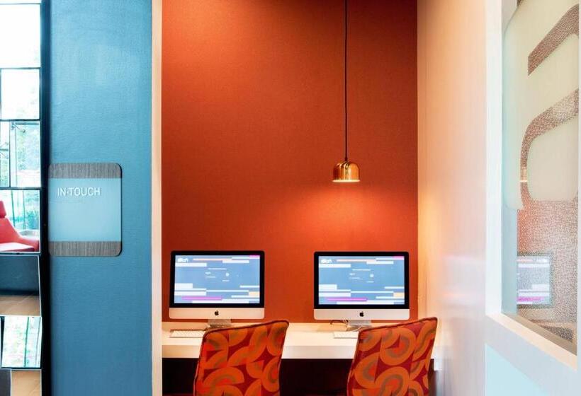 호텔 Aloft New York Laguardia Airport