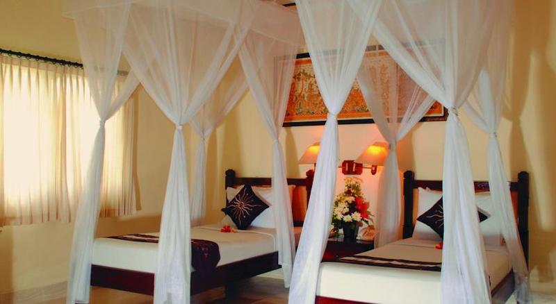 בית מלון כפרי Aneka Lovina Villas & Spa