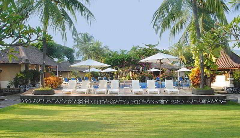 בית מלון כפרי Aneka Lovina Villas & Spa