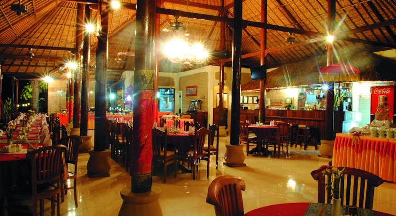 בית מלון כפרי Aneka Lovina Villas & Spa