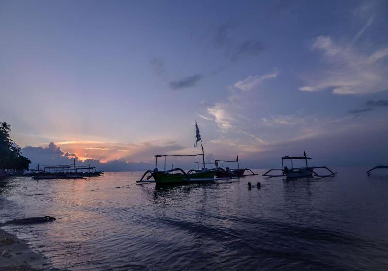 בית מלון כפרי Aneka Lovina Villas & Spa