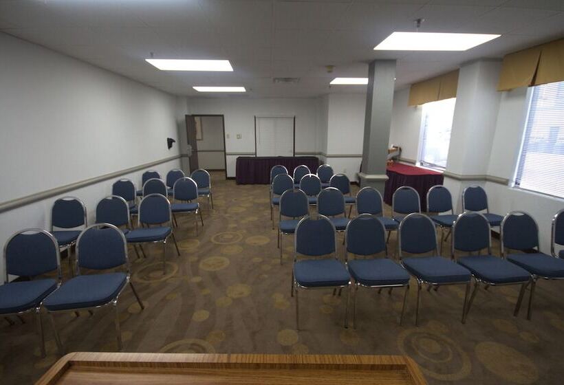 Atrium Hotel And Suites Dfw Airport